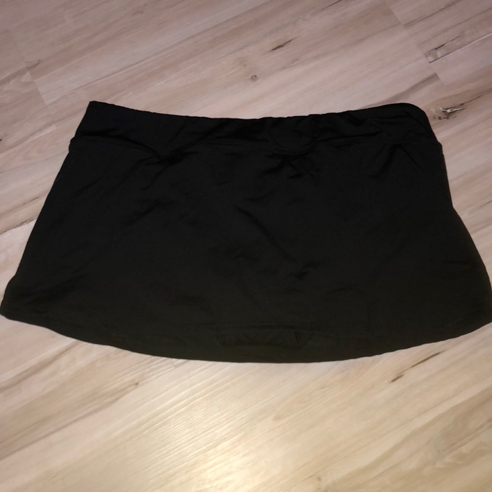 Garnet Hill Black Swim Skirt- size 8- Women's